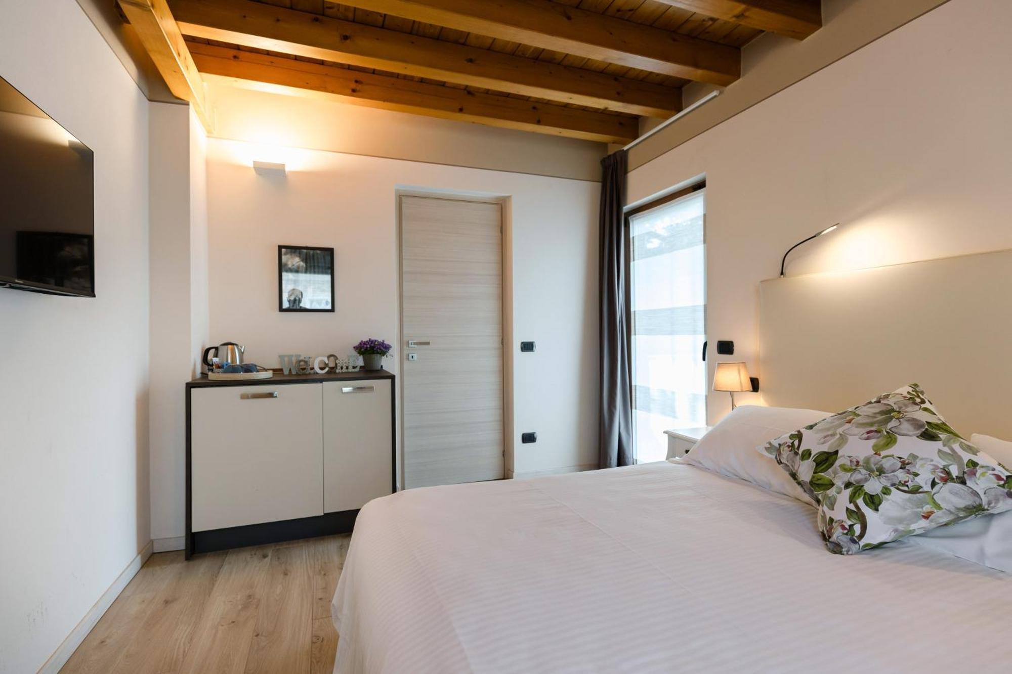 Charming Sirmione B&B 외부 사진