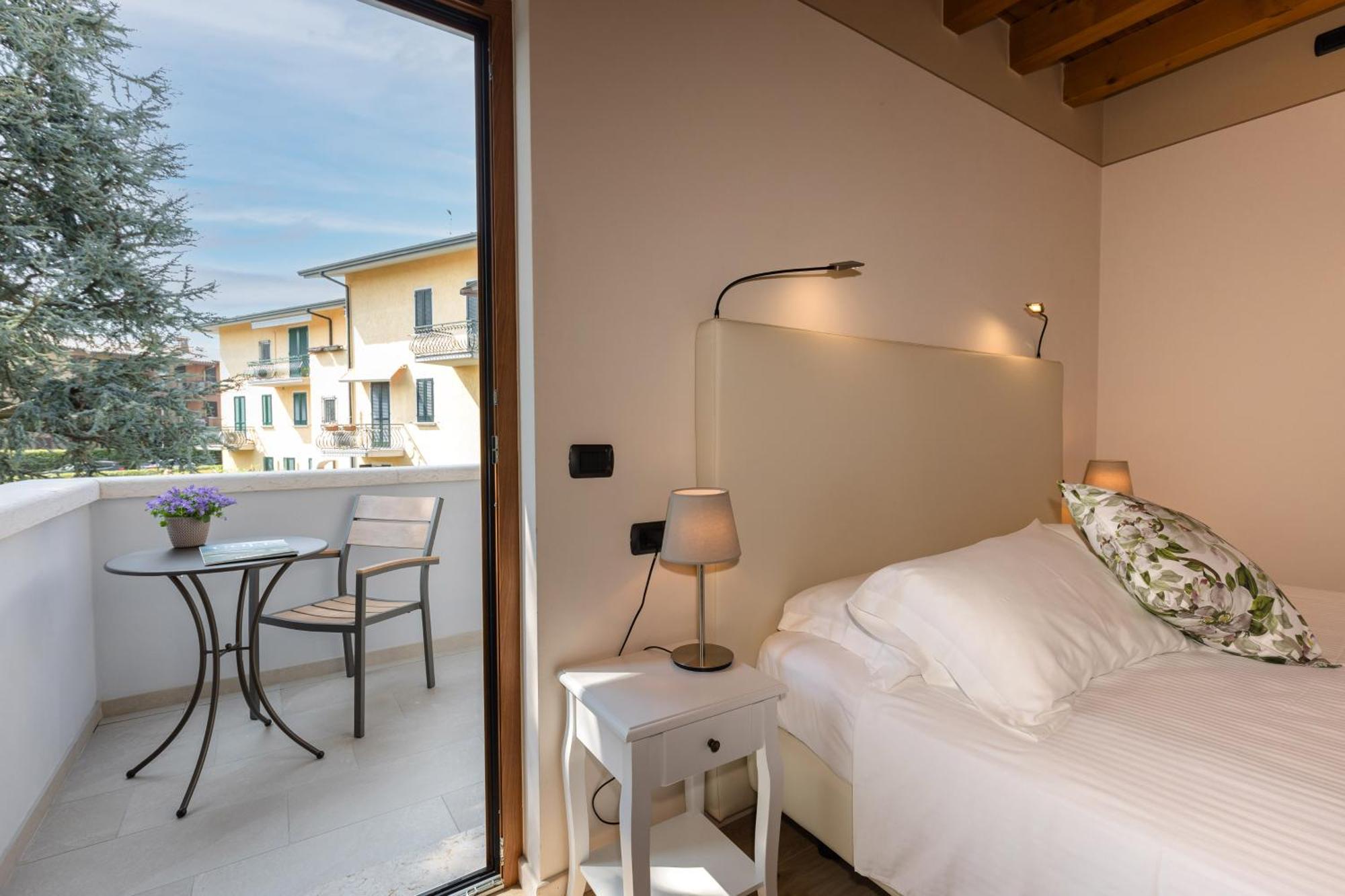 Charming Sirmione B&B 외부 사진