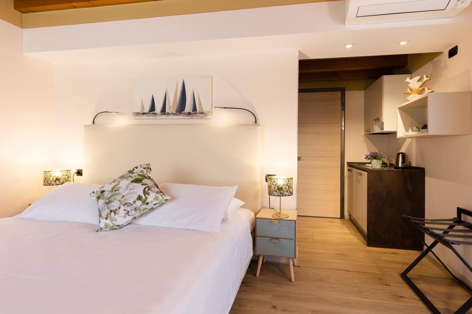 Charming Sirmione B&B 외부 사진
